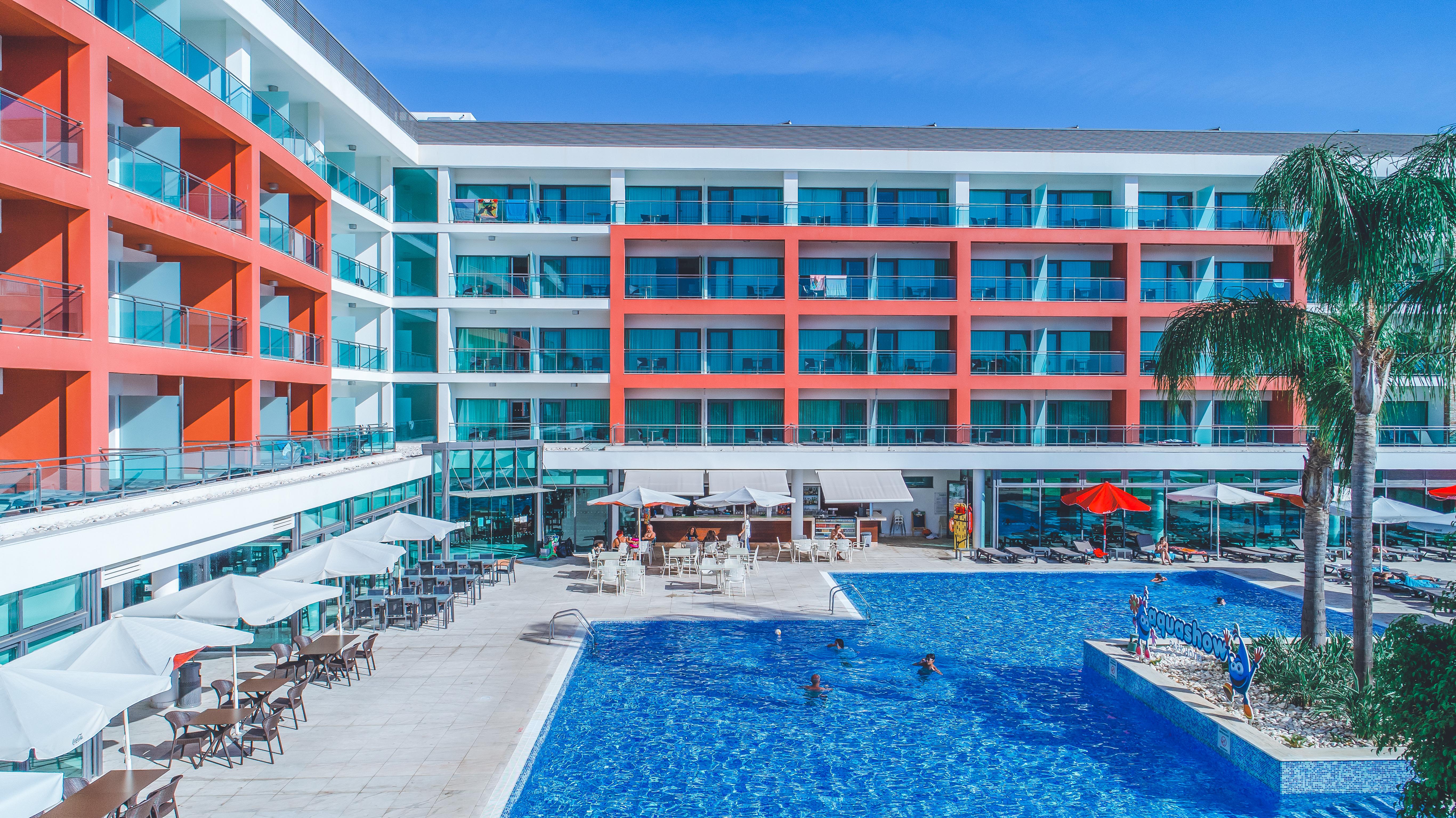 Aquashow Park Hotel Quarteira Exterior photo